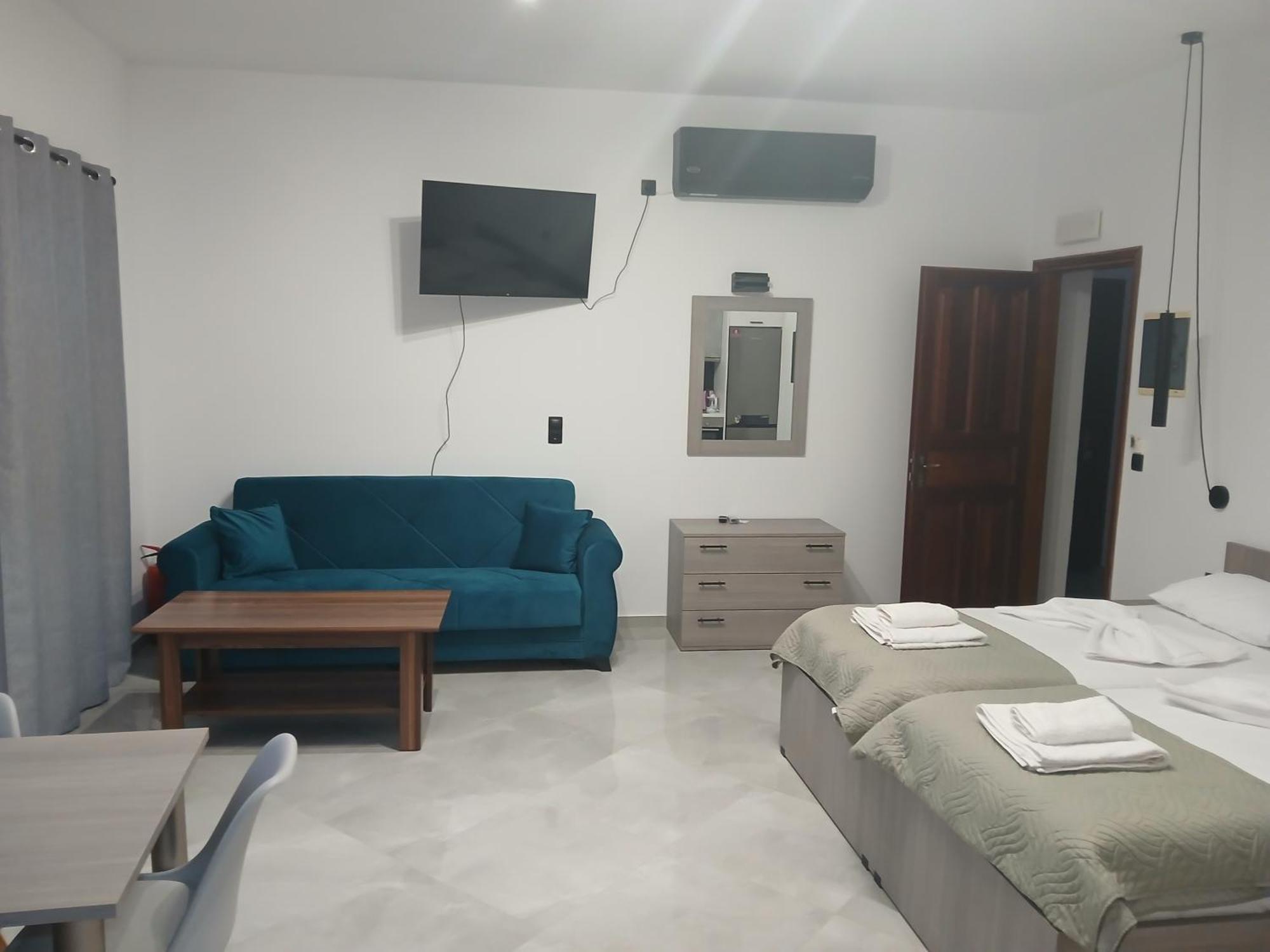 Kastello Apartment Megisti ภายนอก รูปภาพ