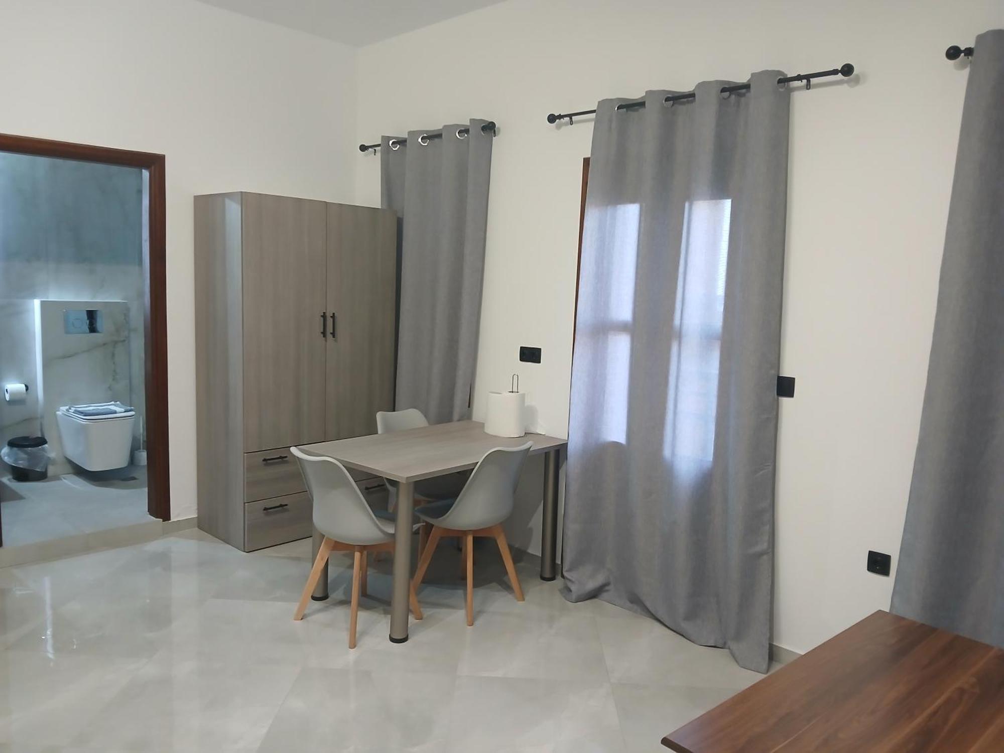Kastello Apartment Megisti ภายนอก รูปภาพ